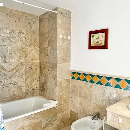 Banana Beach Iii - Eaw Homes